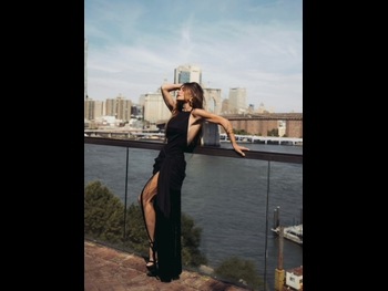  alt="Sarah Shahi"