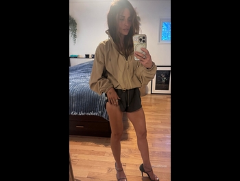  alt="Sarah Shahi"