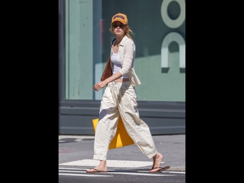  alt="Gigi Hadid"