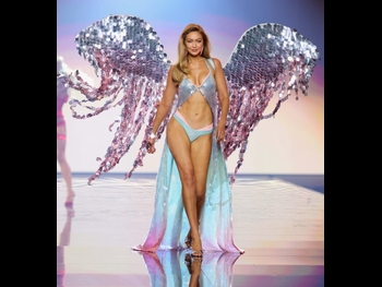  alt="Gigi Hadid"