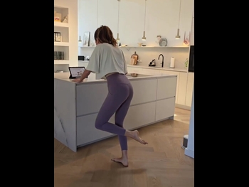  alt="Johanna Klum"