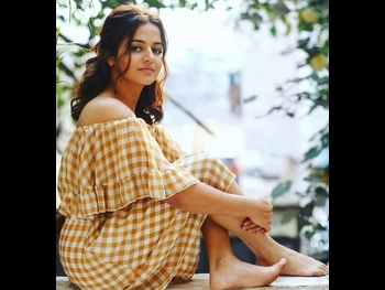  alt="Wamiqa Gabbi"