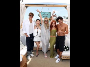  alt="Kathryn Newton"