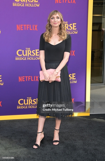 Lauren Lapkus