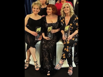  alt="Sophie Willan"