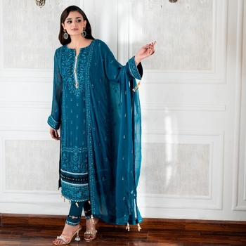 Hira Salman