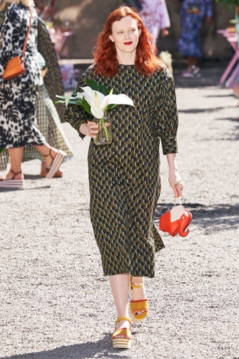 Karen Elson