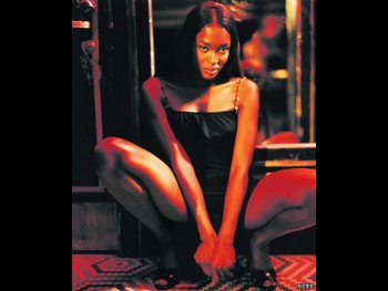  alt="Naomi Campbell (i)"