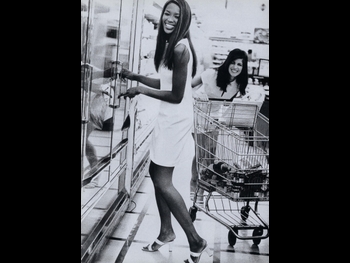  alt="Naomi Campbell (i)"