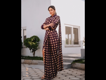  alt="Regina Cassandra"