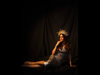  alt="Regina Cassandra"