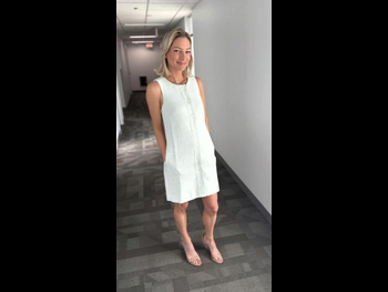  alt="Katie Thompson"