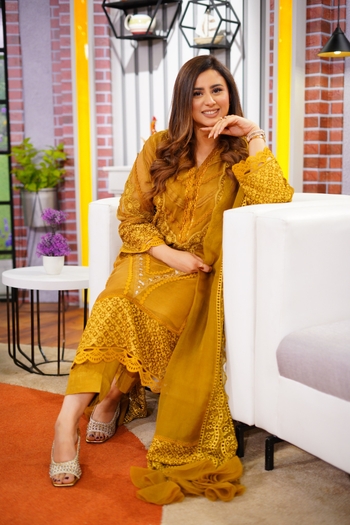 Madiha Naqvi