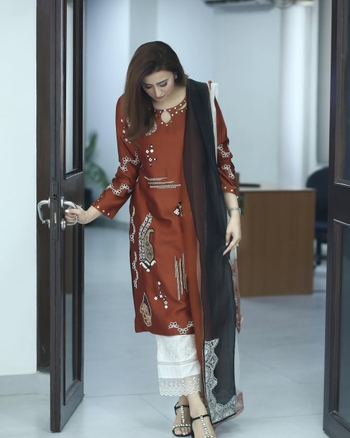 Madiha Naqvi