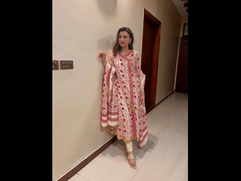  alt="Madiha Naqvi"