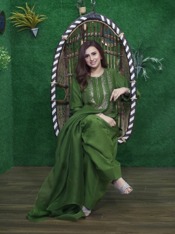 Madiha Naqvi