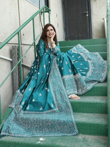 Madiha Naqvi