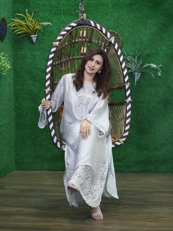 Madiha Naqvi