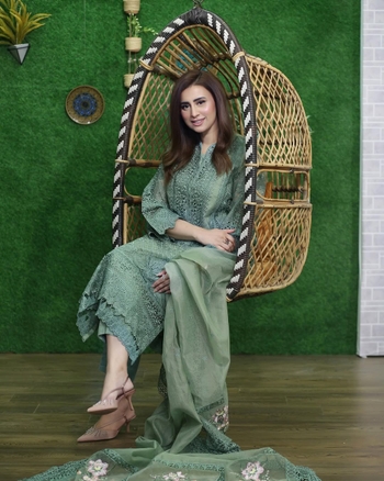 Madiha Naqvi
