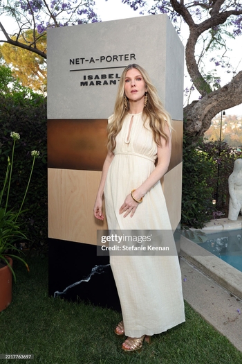 Lily Rabe
