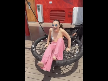  alt="Molly Burke"
