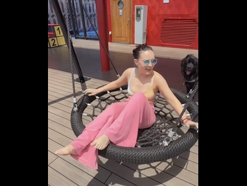  alt="Molly Burke"
