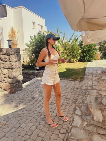 Basak Parlak