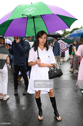 Bel Powley