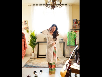  alt="Zara Abbas"