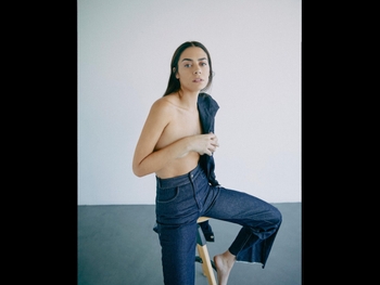  alt="Lorenza Izzo"