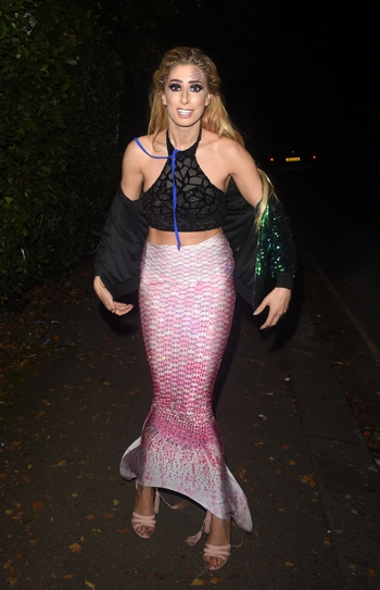 Stacey Solomon (II)