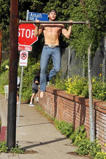 Scott Eastwood