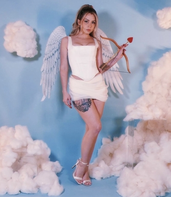 Lux Wright