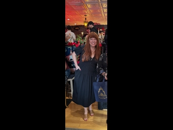  alt="Amy Bruni"