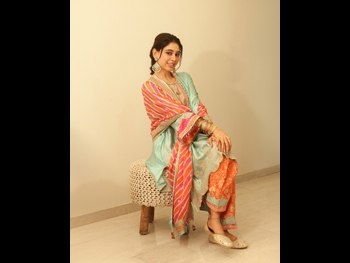  alt="Niti Taylor"