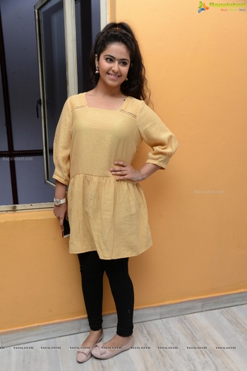 Avika Gor