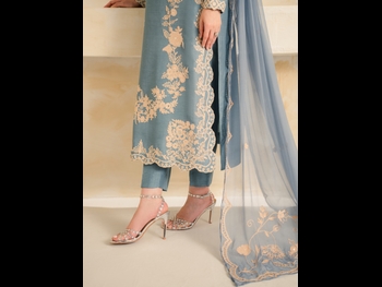  alt="Sana Javed"