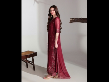  alt="Sana Javed"