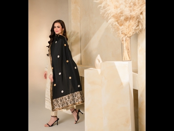 alt="Sana Javed"
