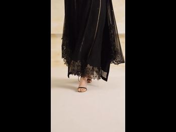  alt="Sana Javed"
