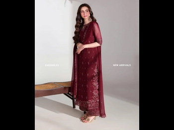  alt="Sana Javed"