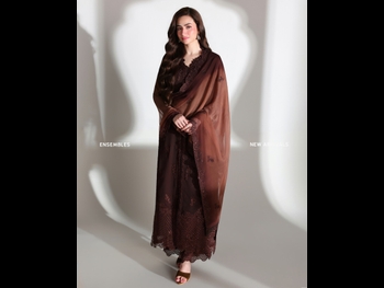  alt="Sana Javed"