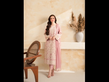  alt="Sana Javed"