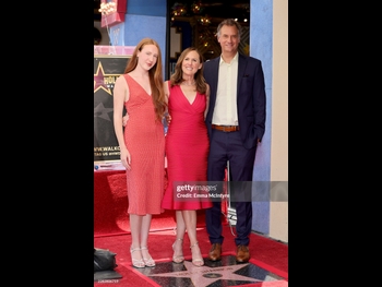  alt="Molly Shannon"