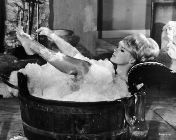 Elke Sommer