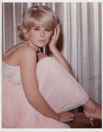 Elke Sommer