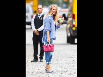  alt="Blake Lively"