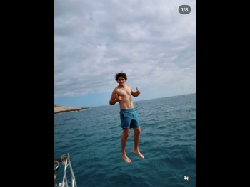  alt="David Mazouz"