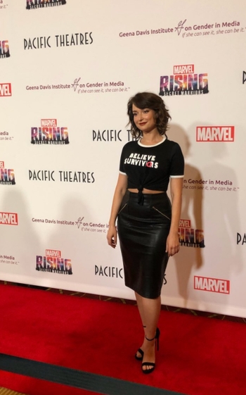 Milana Vayntrub