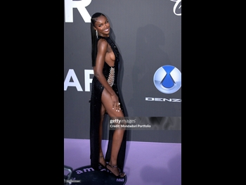  alt="Leomie Anderson"